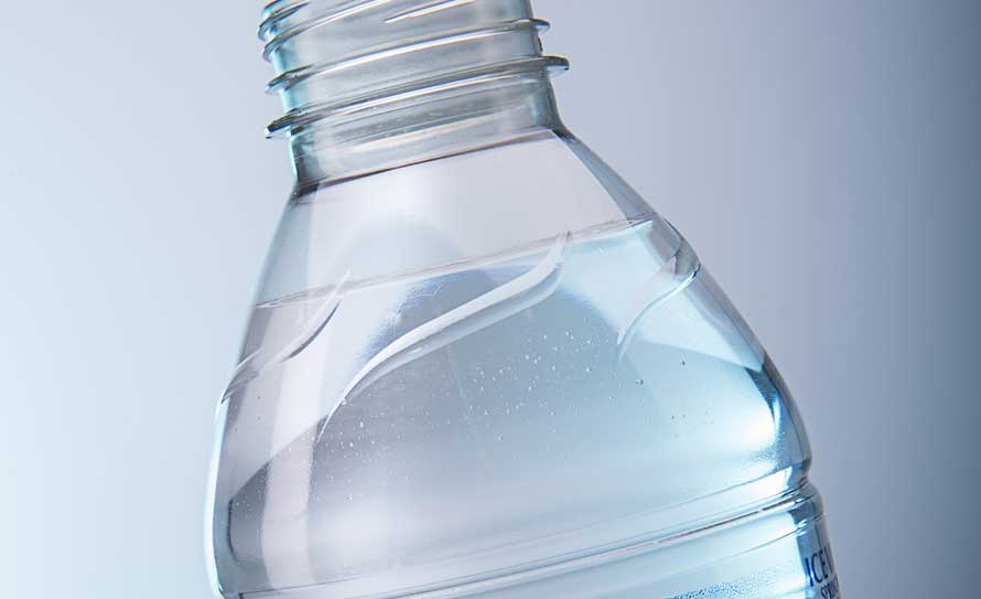 00% RECYCLED PLASTIC BOTTLE